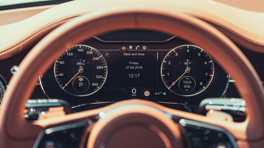 Панель приборов Bentley Continental GT 2018 года  (WW) (фото 71 из 90)